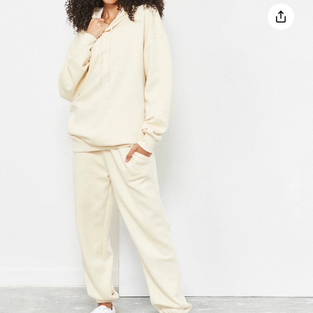 4th and Reckless ivory sweats hoodie set